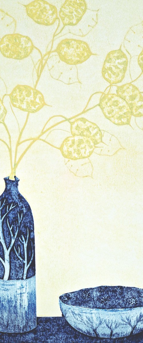 Vase With Honesty, modern still life by Jo Biggadike