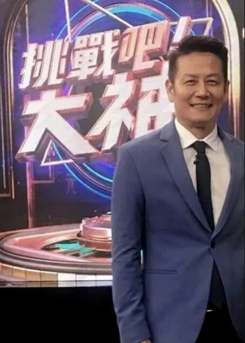 纹身肌肉双人玩奴 - 今日看料