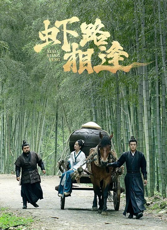 忽悠女顾客做特殊服务让小哥玩起了双飞黑丝露脸口交大鸡巴给小哥舔乳头两个骚逼让小哥干 - 今日看料